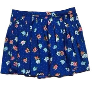 Hollister HCO Skirt mini short sz XS Blue floral pleats soft flowy lined EEUC!